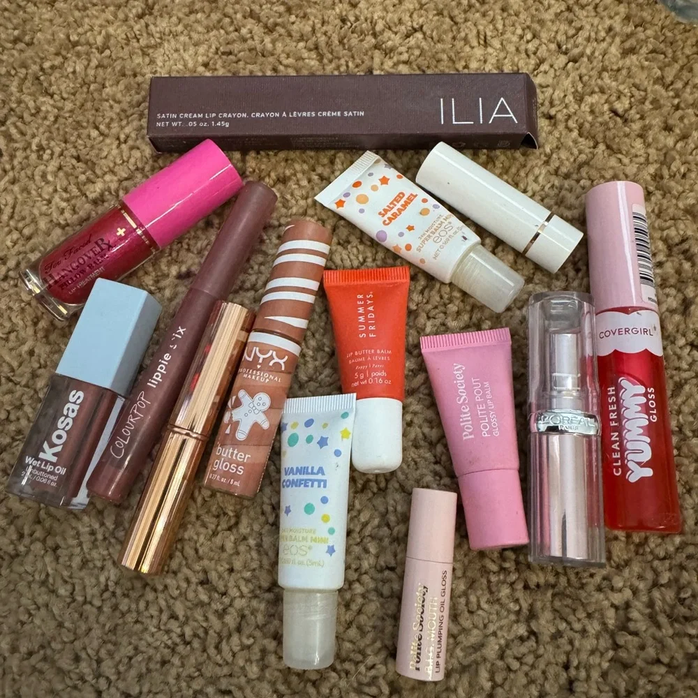 LIP BUNDLE - Picture 1 of 1